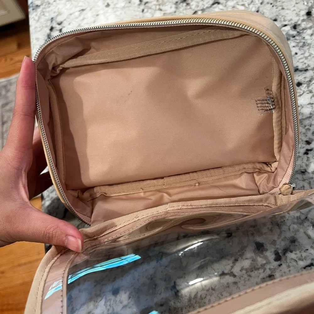 Beis The On the Go Essentials Case - Beige - Picture 8 of 9